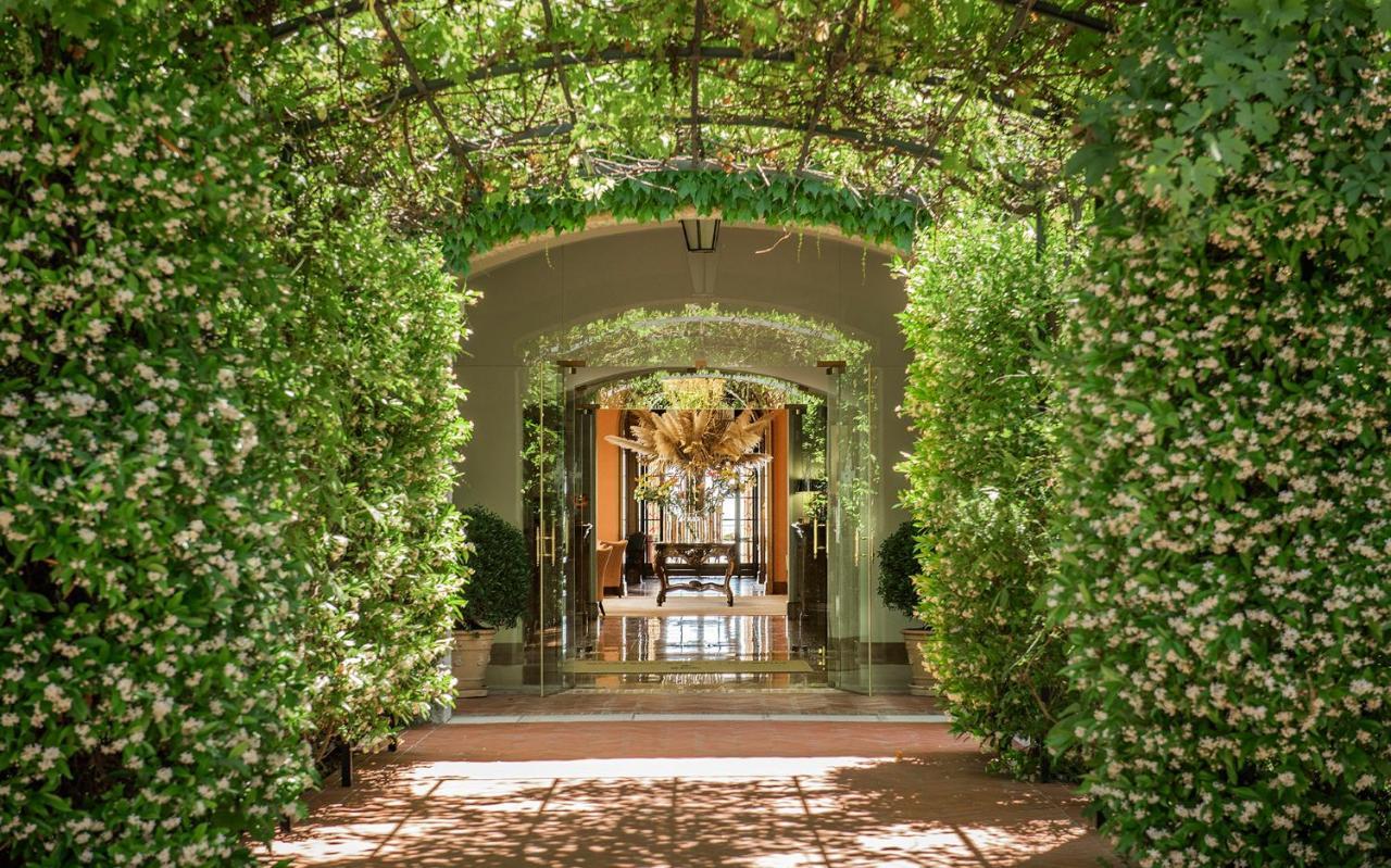 Chateau Saint-Martin & Spa - An Oetker Collection Hotel Vence Exterior photo