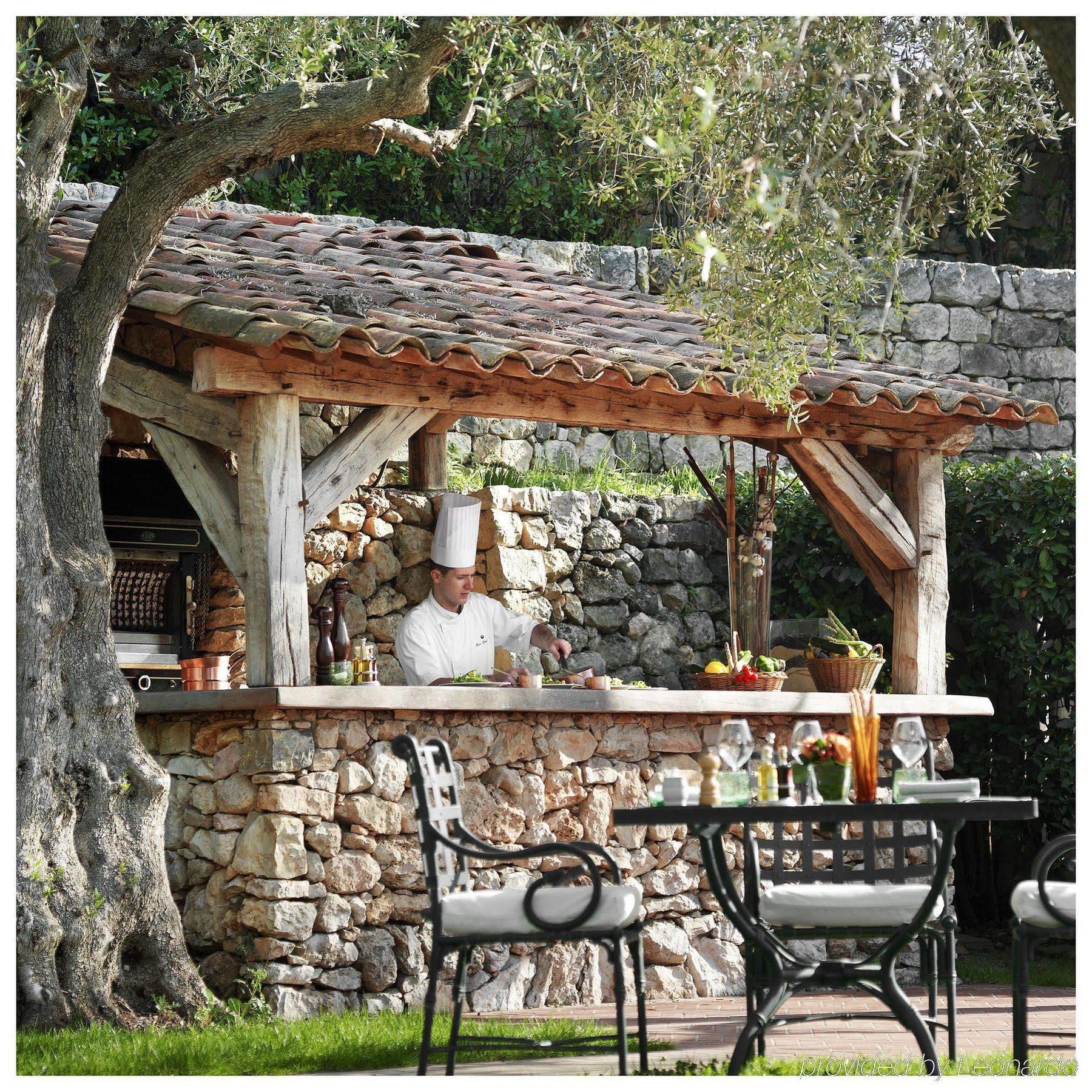 Chateau Saint-Martin & Spa - An Oetker Collection Hotel Vence Exterior photo